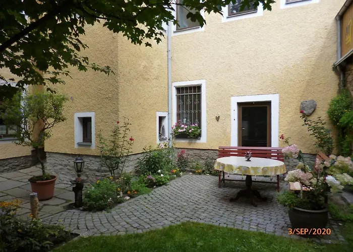 Im Vierseitenhof Linke Annaberg-Buchholz